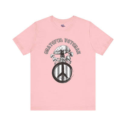 Grateful Veteran Mushroom T-Shirt: Stand for Freedom and Healing