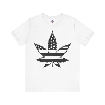 T-shirt with the Grateful Veteran leaf logo